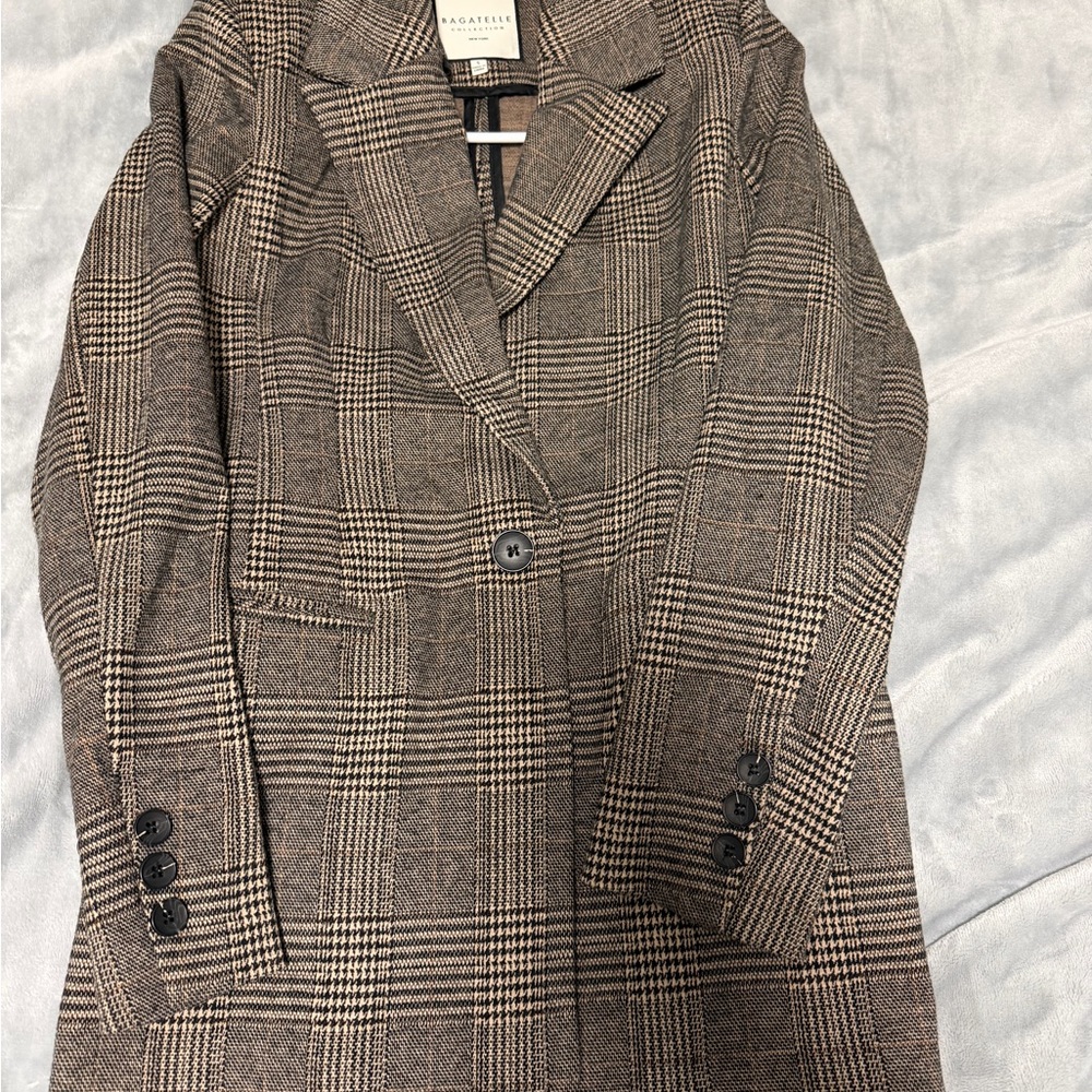 Bagatelle Brown Plaid Blazer